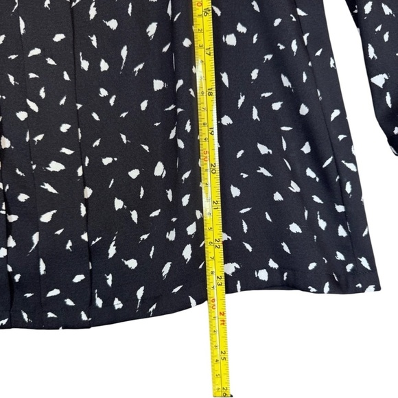 Ann Taylor LOFT Dark Blue Ruffled Blouse Extra Small - Picture 5 of 10